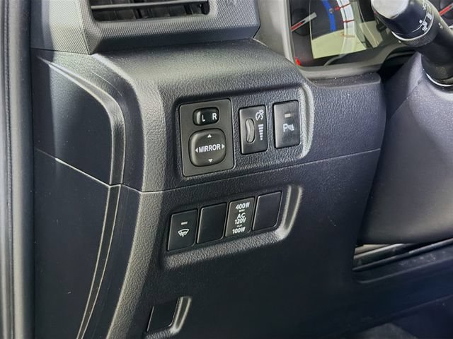 Used 2019 Toyota 4Runner Limited AWD/4WD image 10