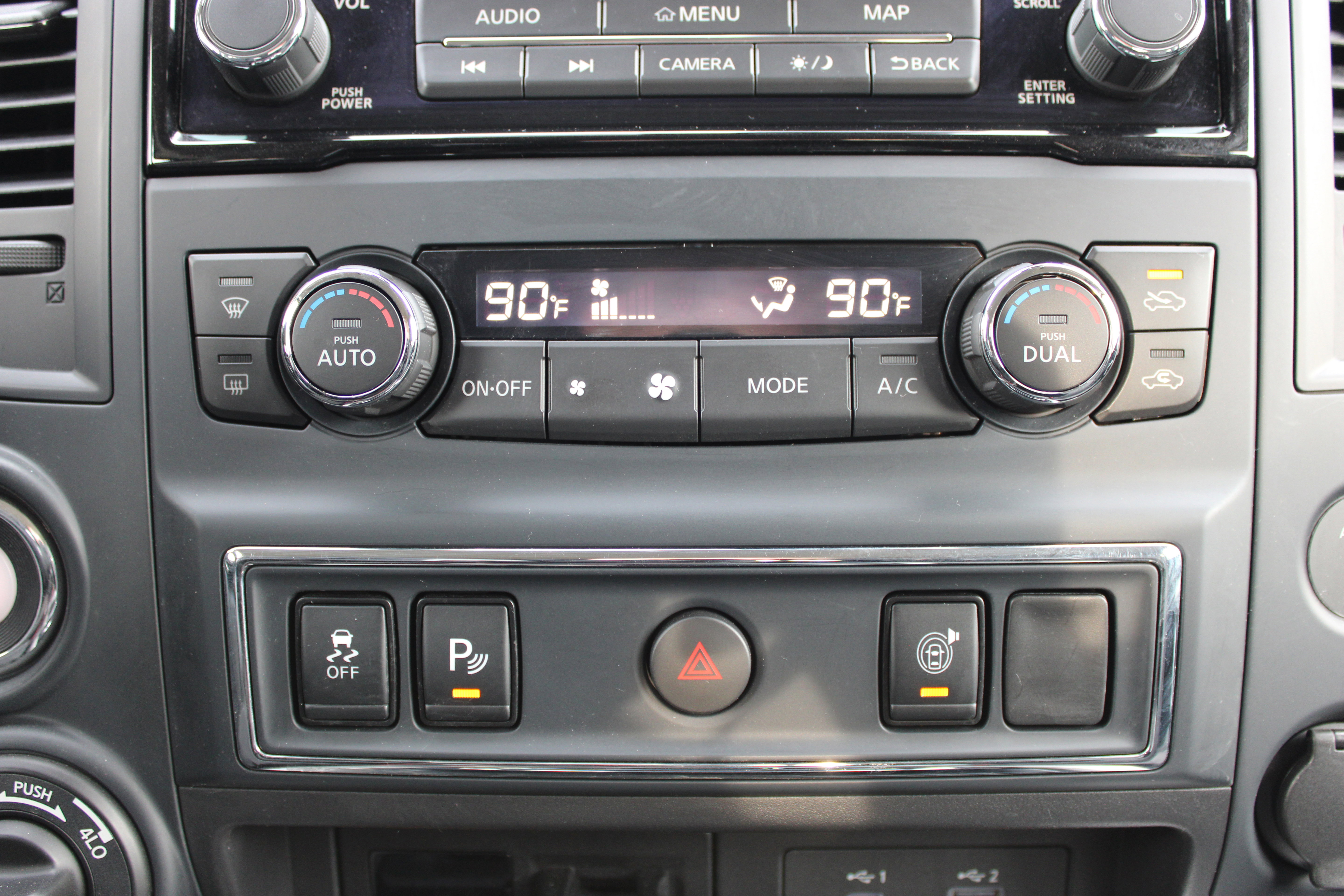 Certified 2022 Nissan Titan SV w/ SV Convenience Package image 22