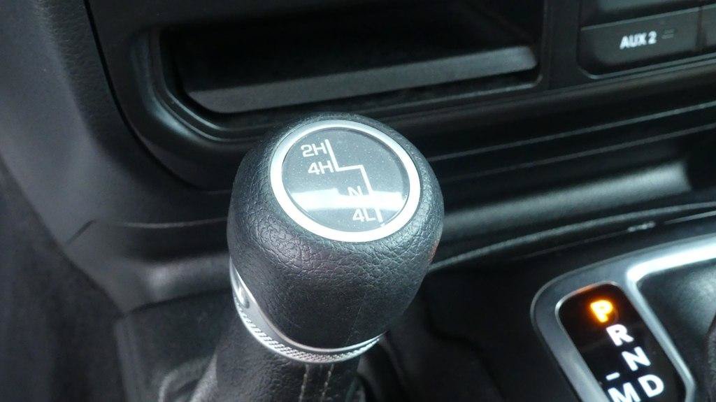 Used 2018 Jeep Wrangler Unlimited Sport AWD/4WD image 21