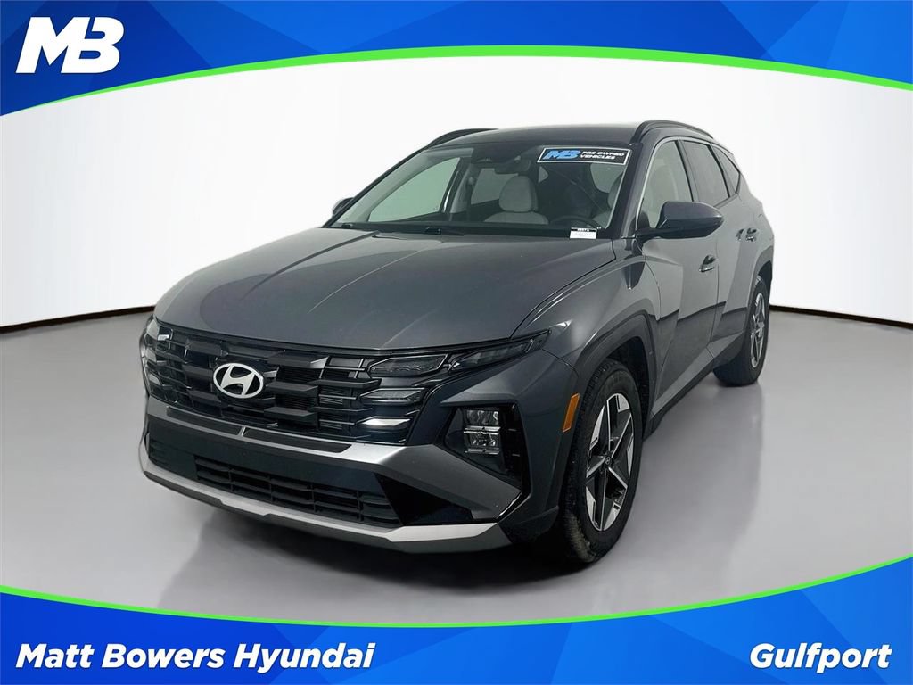 Used 2025 Hyundai Tucson SEL FWD image 1