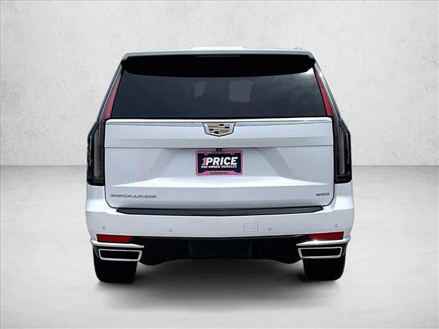Used 2022 Cadillac Escalade Luxury RWD video 4