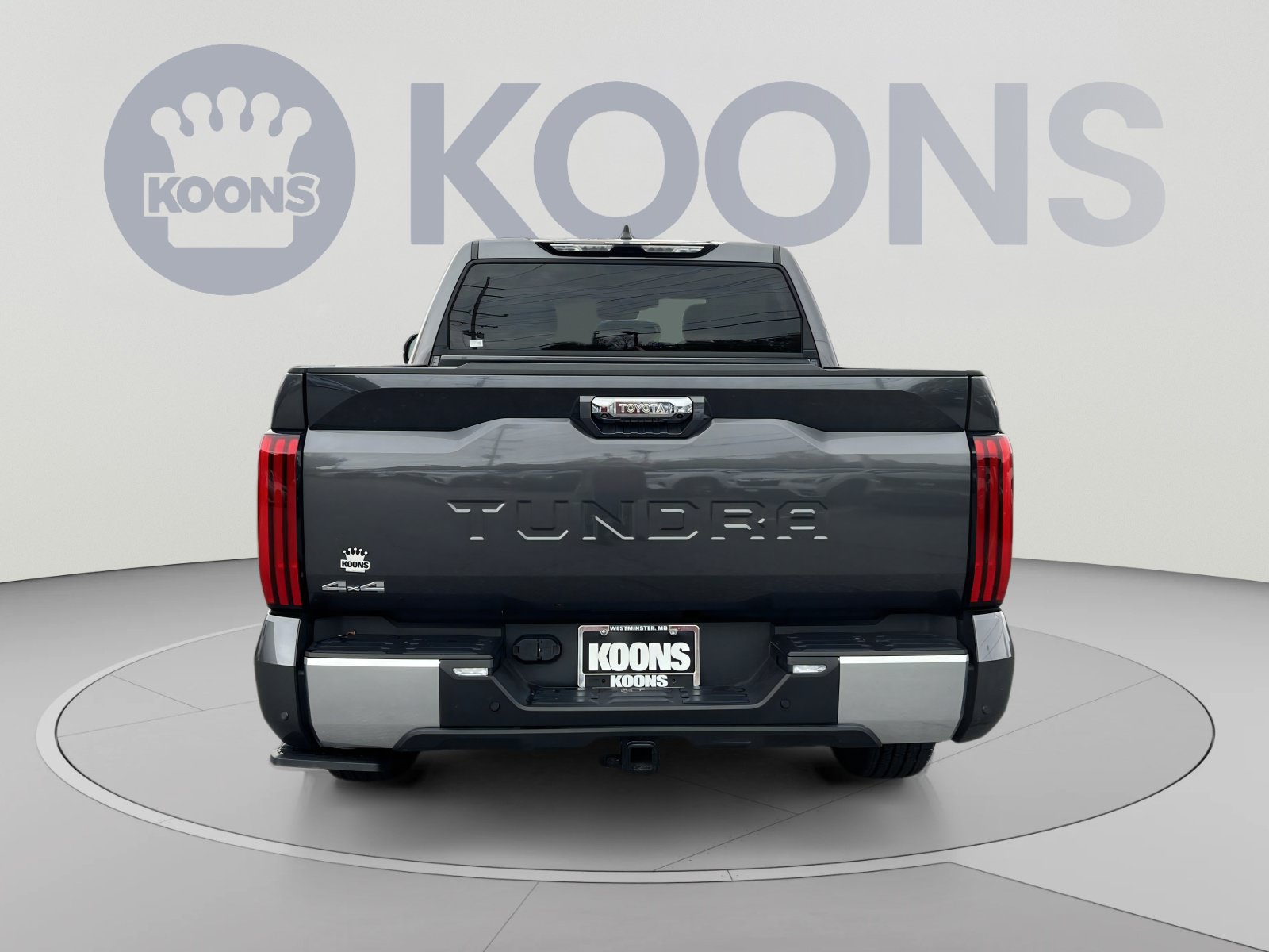 Used 2025 Toyota Tundra Limited AWD/4WD image 5