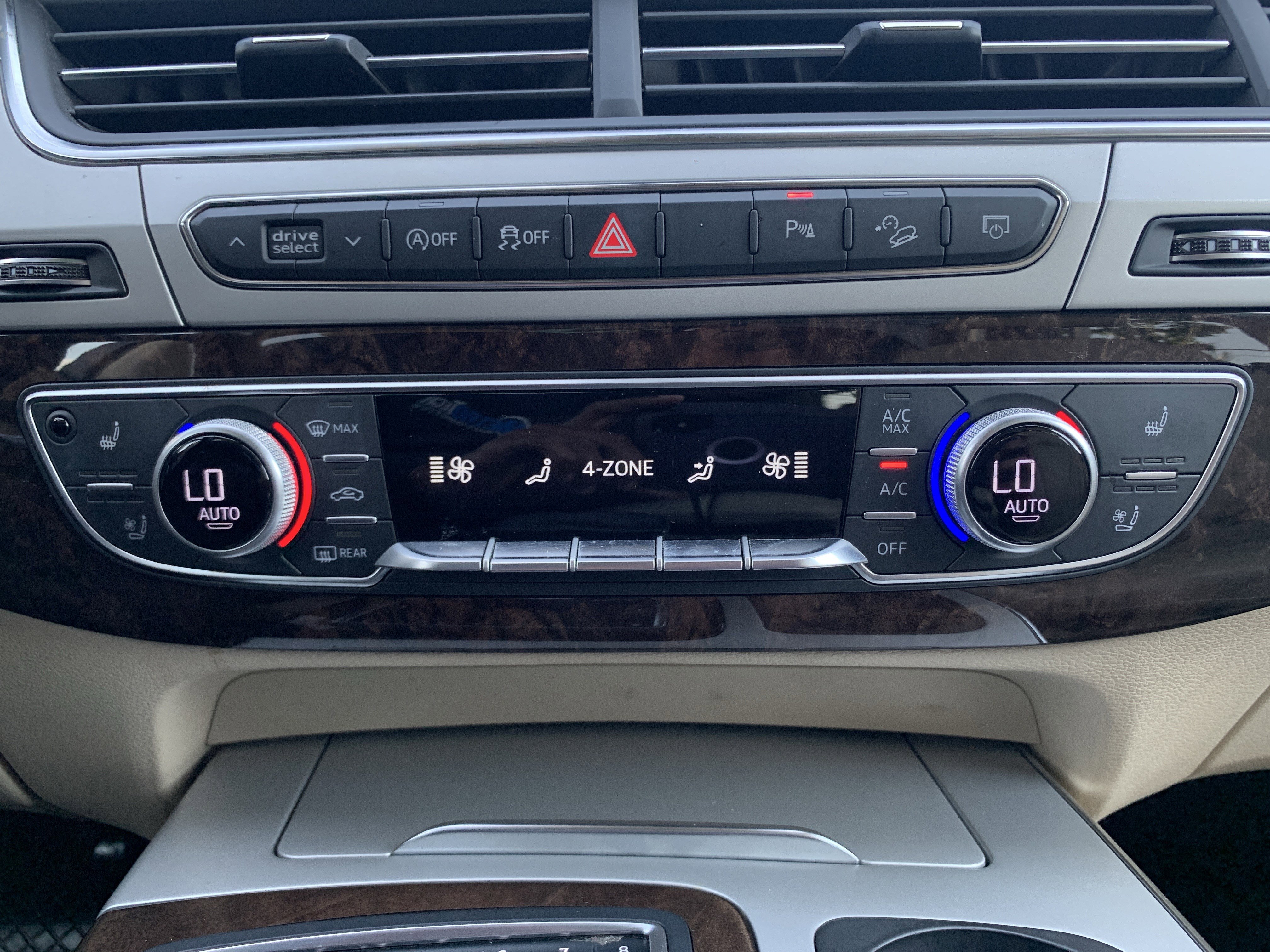 Used 2019 Audi Q7 2.0T Premium Plus AWD/4WD image 29