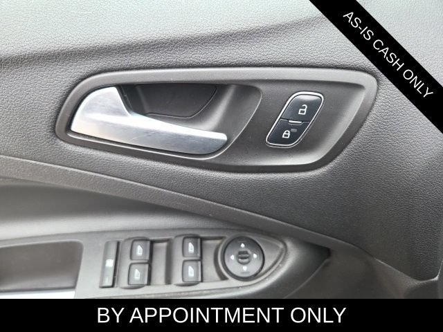 Used 2017 Ford Escape SE FWD image 13