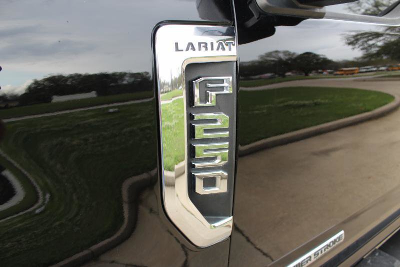 Used 2017 Ford F250 Lariat w/ FX4 Off-Road Package image 24