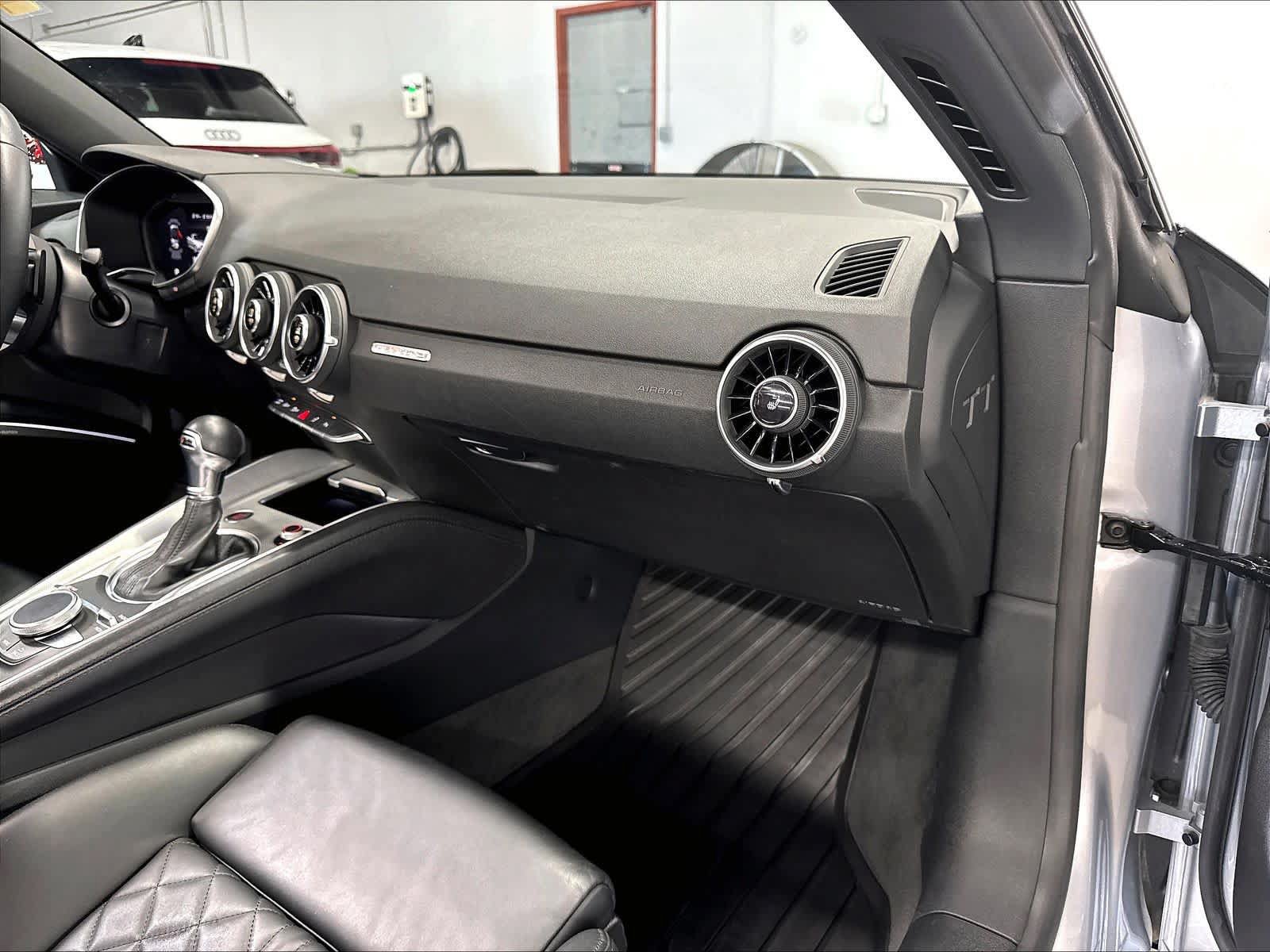 Used 2019 Audi TT 2.0T w/ Technology Package AWD/4WD image 17