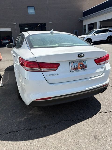 Used 2016 Kia Optima EX FWD image 3