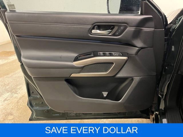 Used 2024 Nissan Pathfinder Platinum w/ Cargo Package FWD image 19