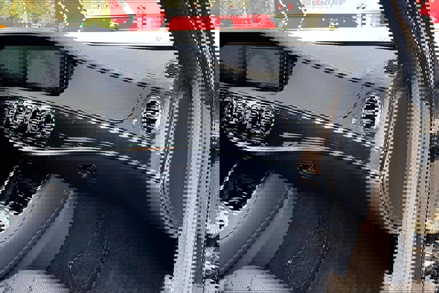 Used 2019 Mercedes-Benz S 450 Sedan image 19