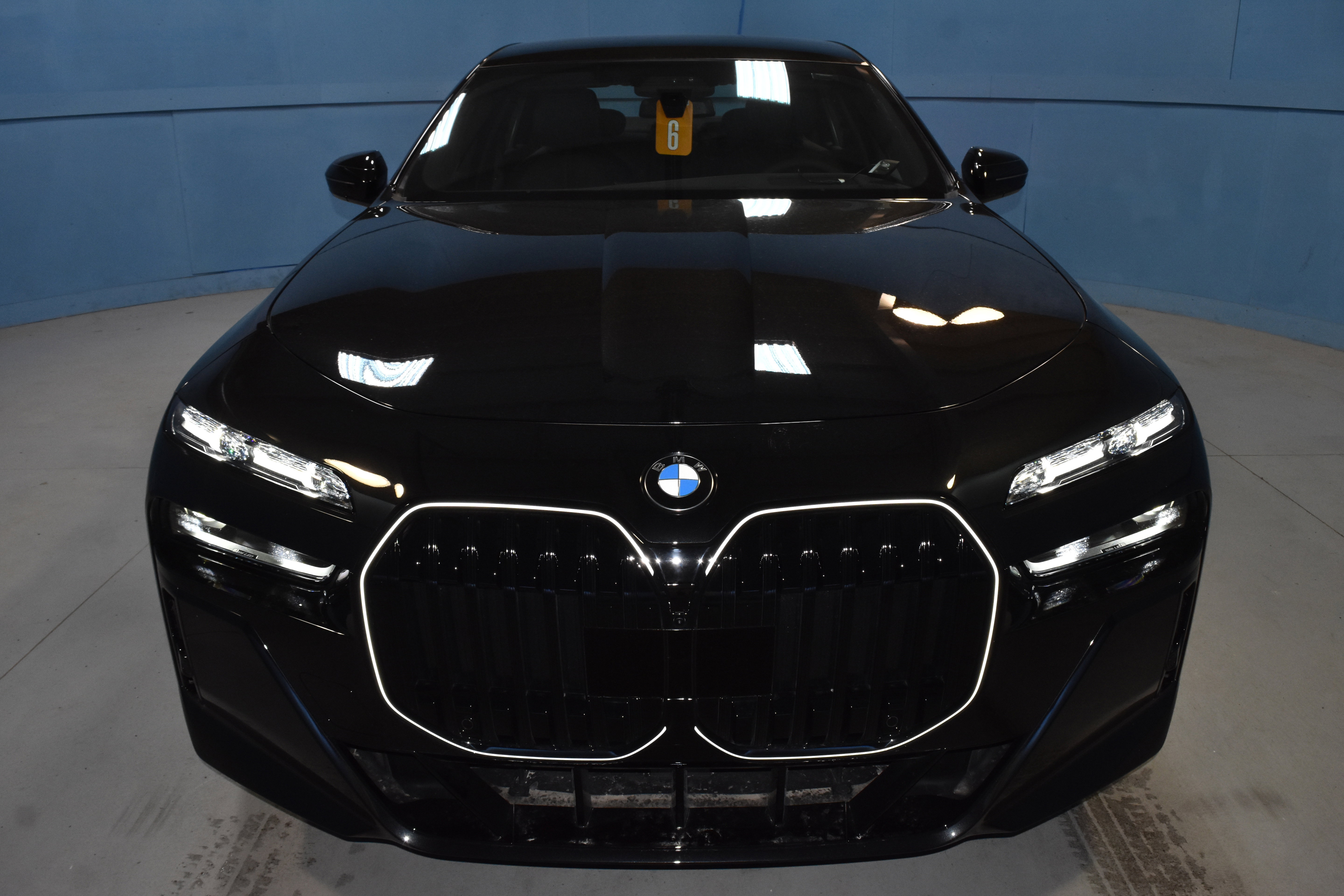 New 2026 BMW 760i xDrive w/ Executive Package AWD/4WD image 18