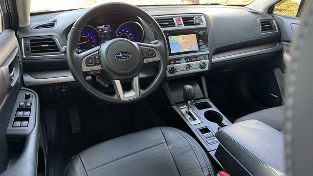 Used 2017 Subaru Outback 3.6R Limited image 12