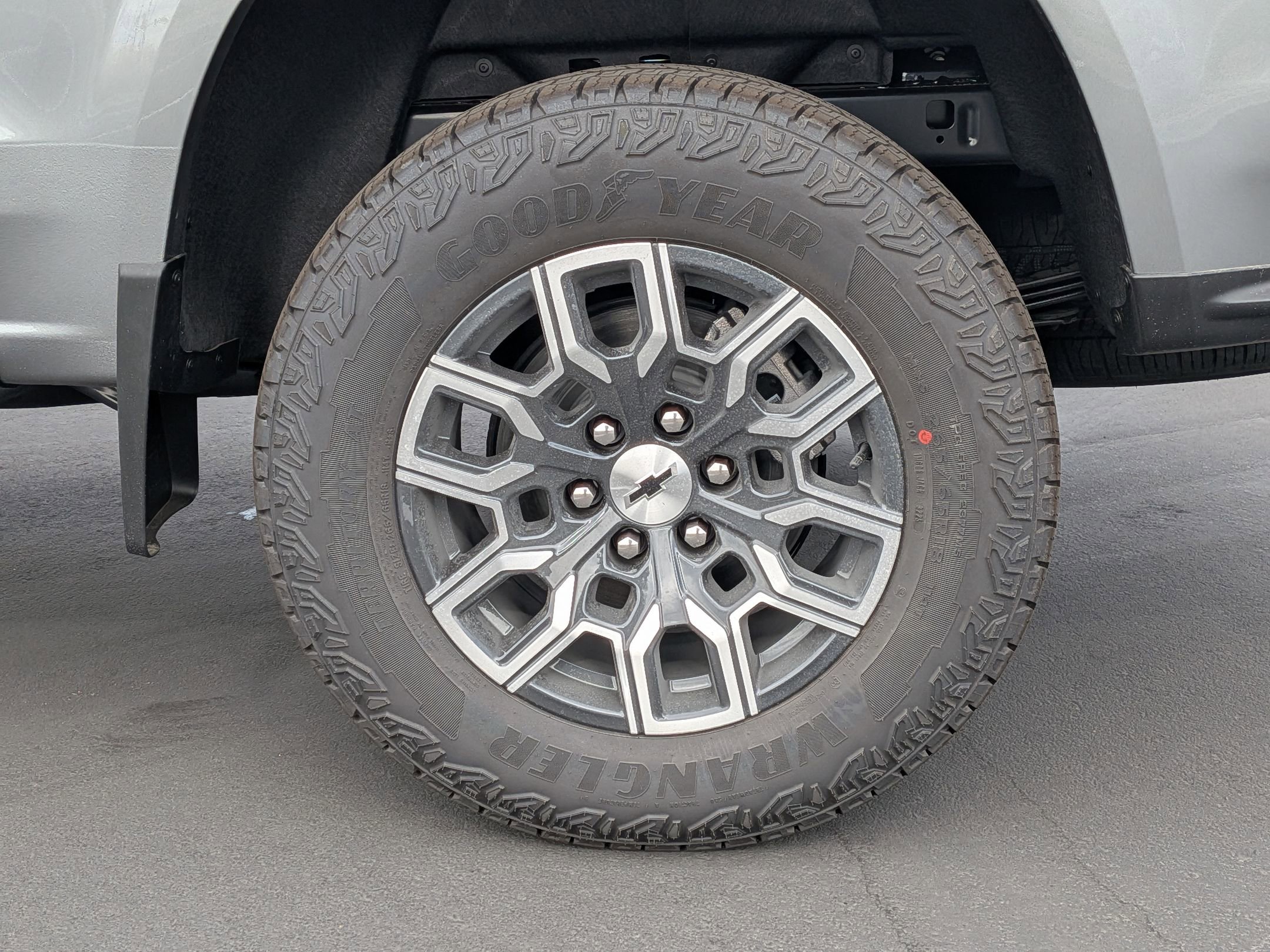 New 2026 Chevrolet Colorado Z71 w/ Technology Package image 17