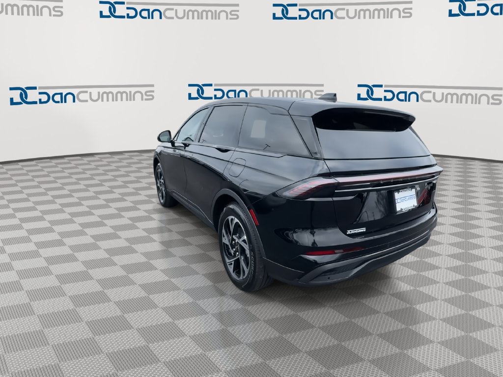 New 2026 Lincoln Nautilus Premier w/ Equipment Group 102A AWD/4WD image 6