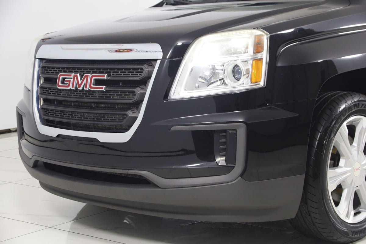 Used 2017 GMC Terrain SLE FWD image 43