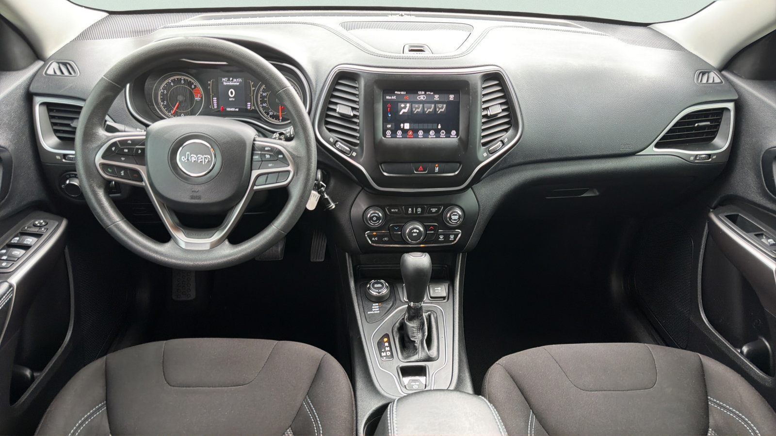 Used 2021 Jeep Cherokee Latitude AWD/4WD image 12