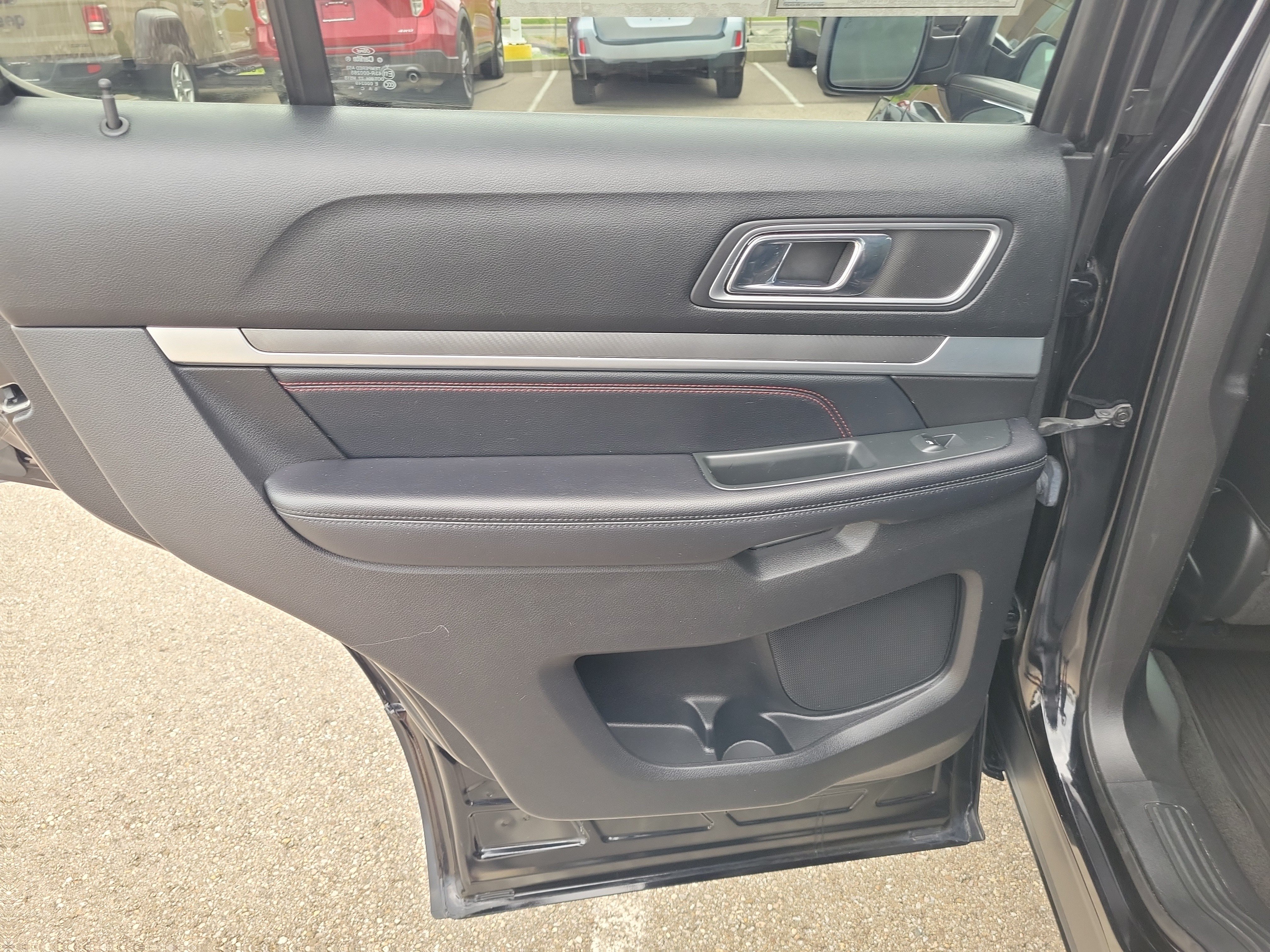 Used 2017 Ford Explorer Sport AWD/4WD image 15