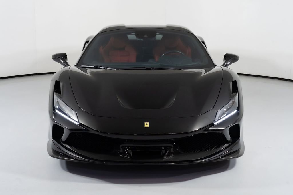 Used 2023 Ferrari F8 Tributo RWD image 8