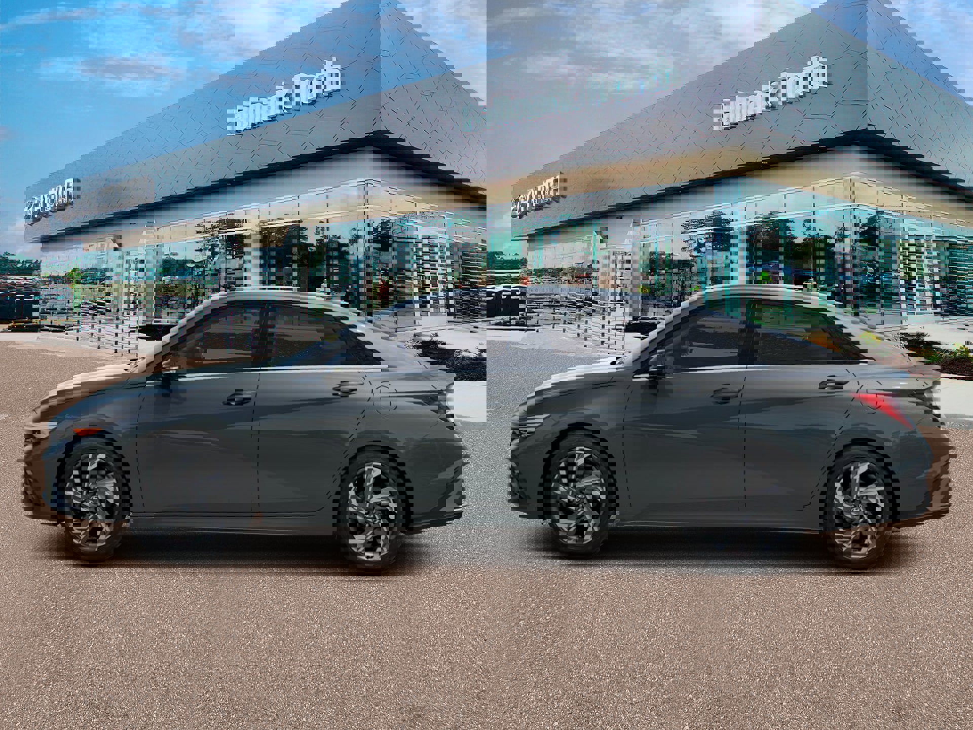 New 2026 Hyundai Elantra Limited FWD image 3