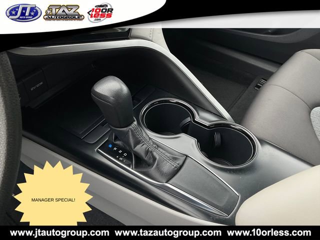 Used 2019 Toyota Camry LE image 16