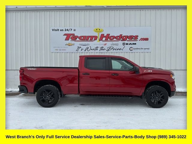 Used 2025 Chevrolet Silverado 1500 LT Trail Boss w/ Convenience Package II image 1