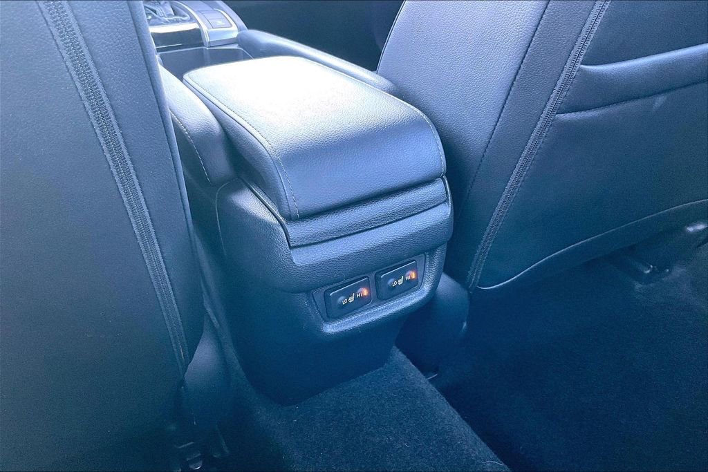 Used 2017 Honda Civic Touring image 10