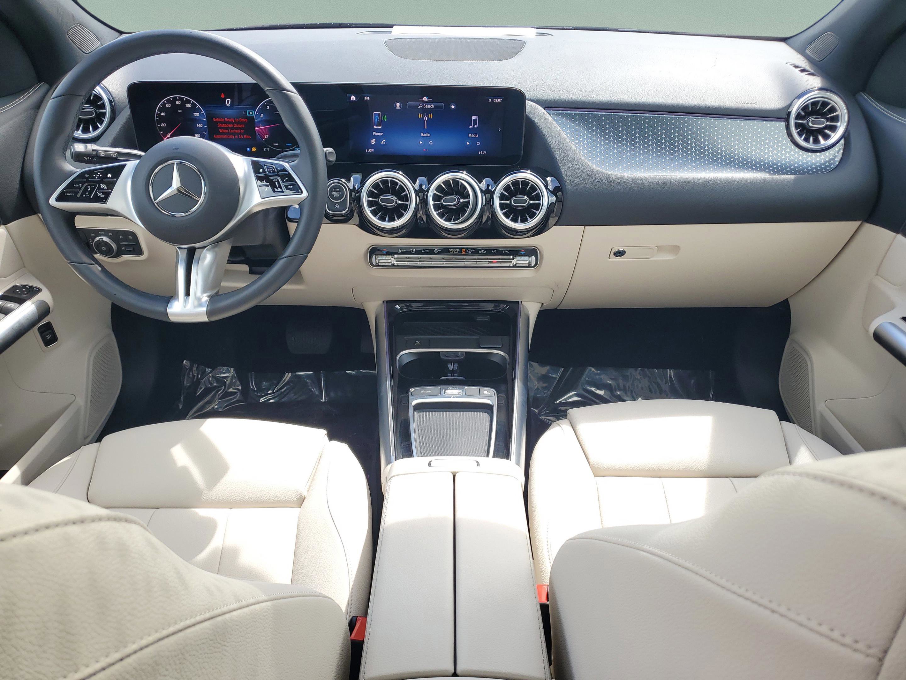 Used 2025 Mercedes-Benz GLA 250 image 27