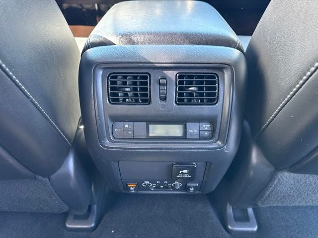 Used 2014 Nissan Pathfinder Platinum w/ Platinum Premium Package AWD/4WD image 28