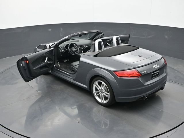Used 2017 Audi TT 2.0T w/ Technology Package AWD/4WD image 22