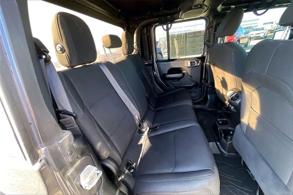 Used 2020 Jeep Gladiator Sport w/ Quick Order Package 24S image 26