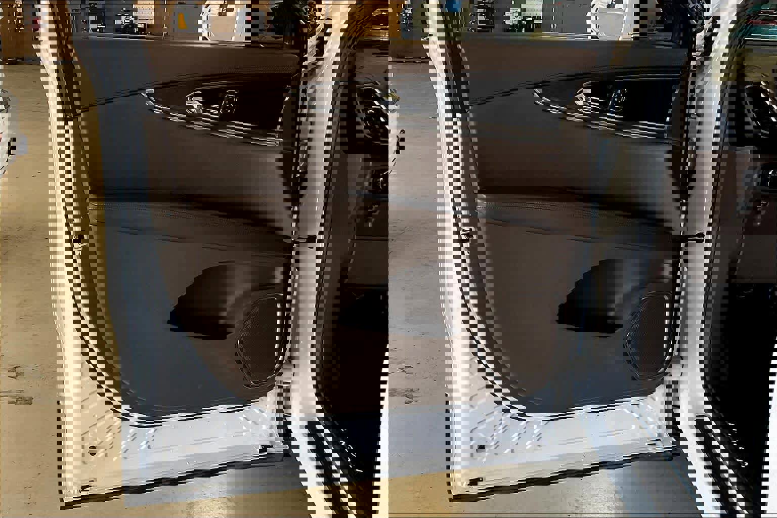 Used 2016 Lincoln MKX Reserve w/ Climate Package image 20