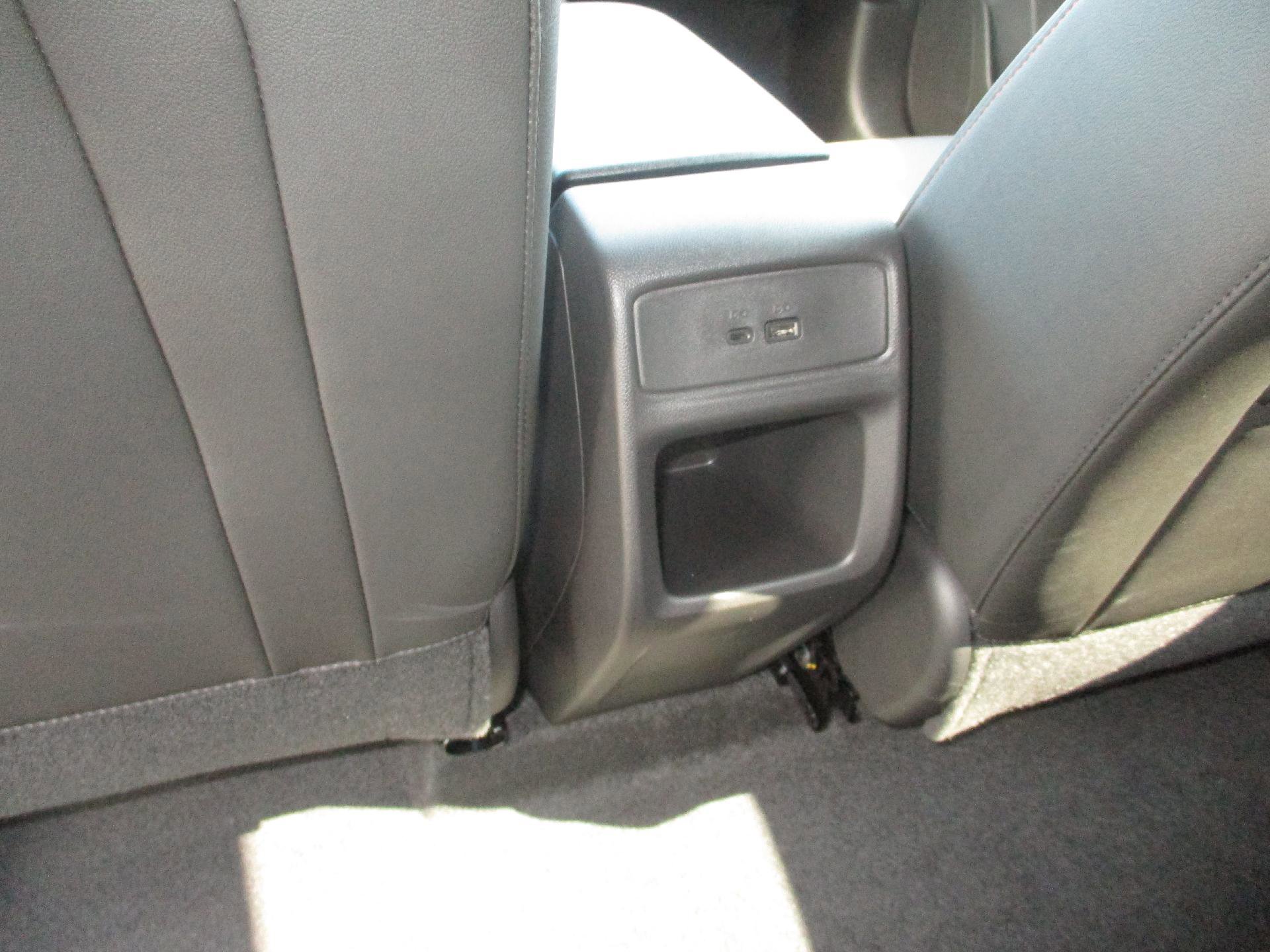 New 2026 Chevrolet Trax RS w/ Sunroof Package image 21