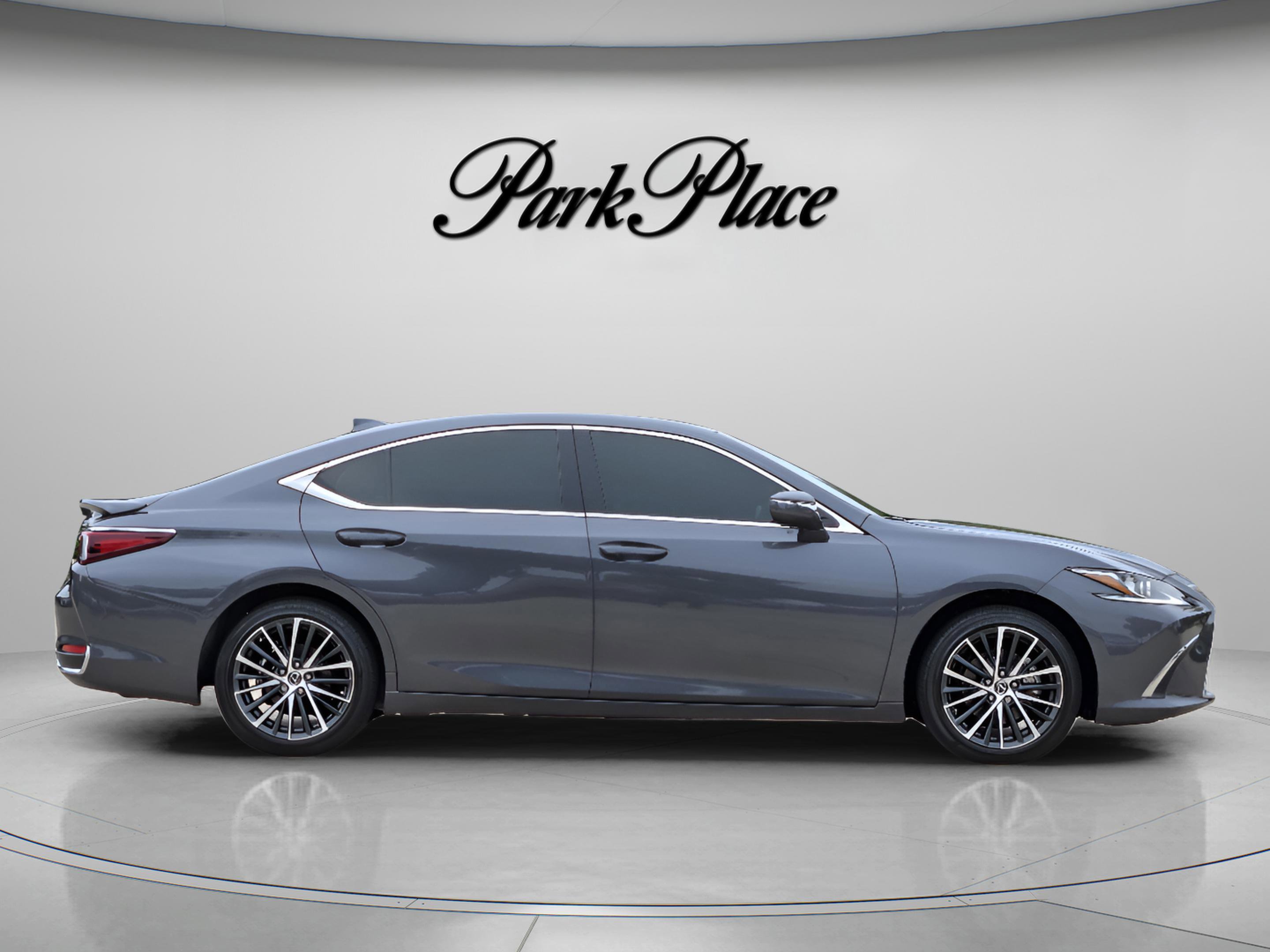 Certified 2025 Lexus ES 300h w/ Premium Package FWD image 6
