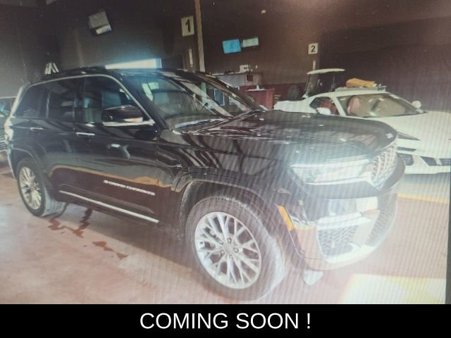 Used 2024 Jeep Grand Cherokee Summit w/ Adv Protech Group IV image 1