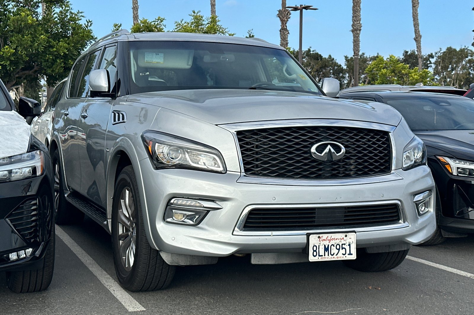 Used 2017 INFINITI QX80 2WD image 2