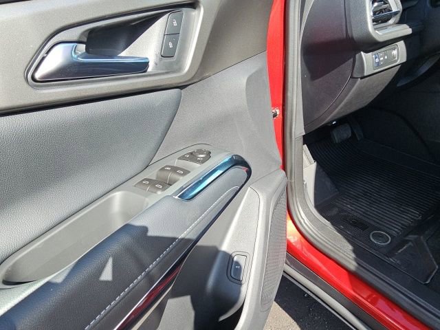 New 2026 Chevrolet Traverse LT w/ Driver Confidence Package image 17