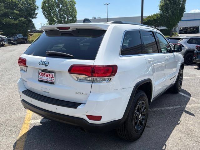 Used 2020 Jeep Grand Cherokee Laredo AWD/4WD image 8
