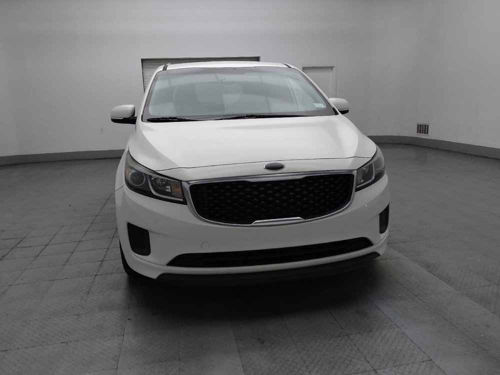 Used 2016 Kia Sedona LX w/ Option Group 020 FWD image 14