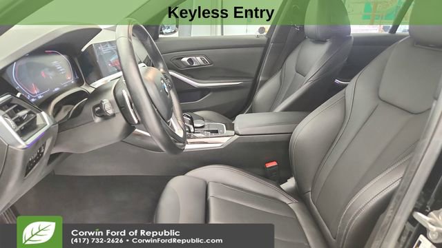 Used 2022 BMW 330i xDrive Sedan w/ Driving Assistance Package image 11