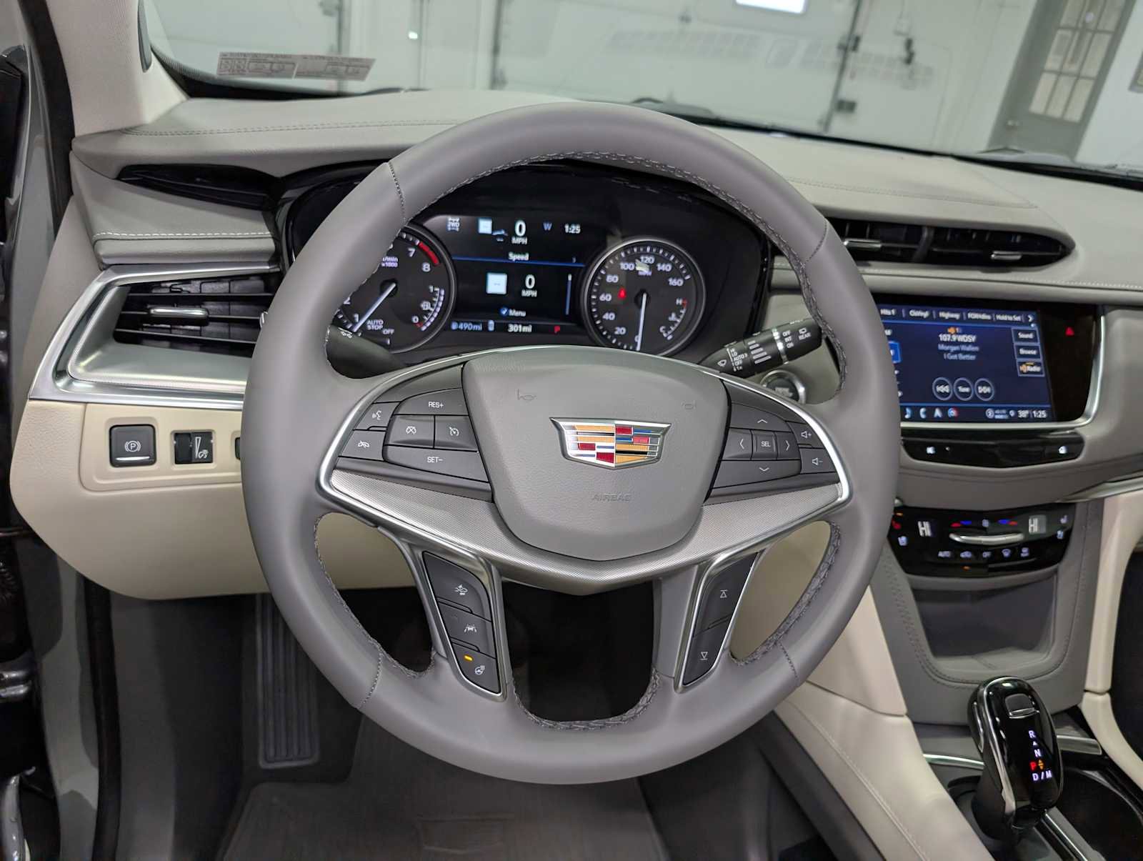 New 2026 Cadillac XT5 Premium Luxury w/ Driver Assist Package AWD/4WD image 32