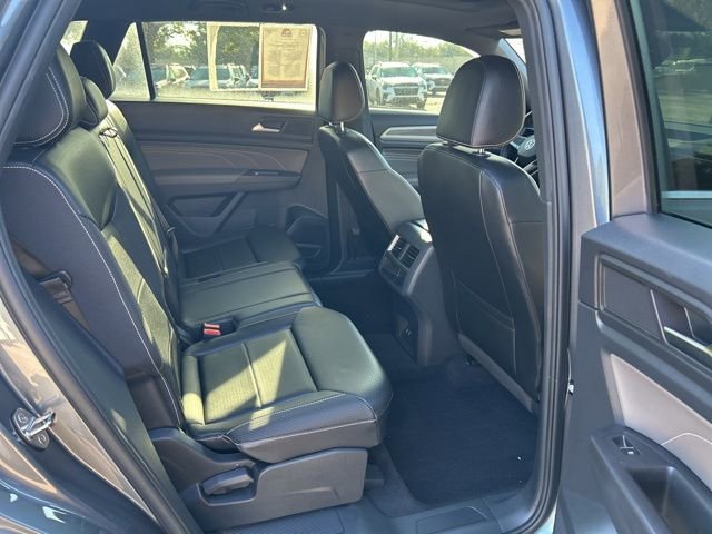 Used 2022 Volkswagen Atlas Cross Sport SE image 8