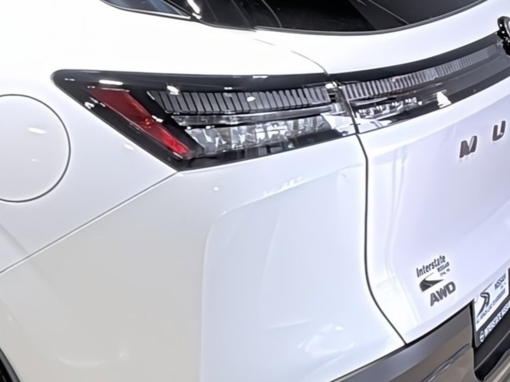 New 2025 Nissan Murano SL w/ Cargo Package AWD/4WD image 10