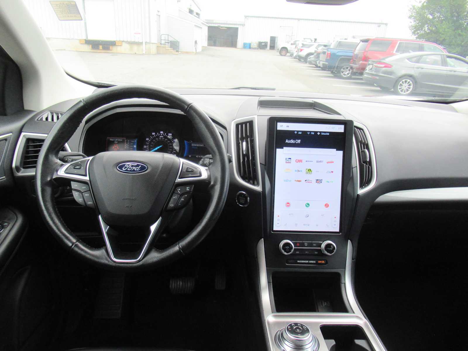 Used 2023 Ford Edge SEL AWD/4WD image 18