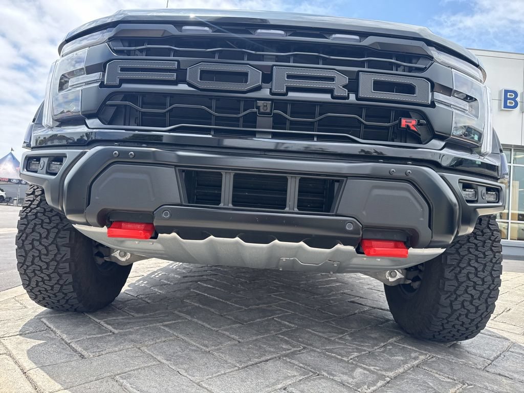 Used 2025 Ford F150 Raptor w/ Equipment Group 803A Raptor R AWD/4WD image 33