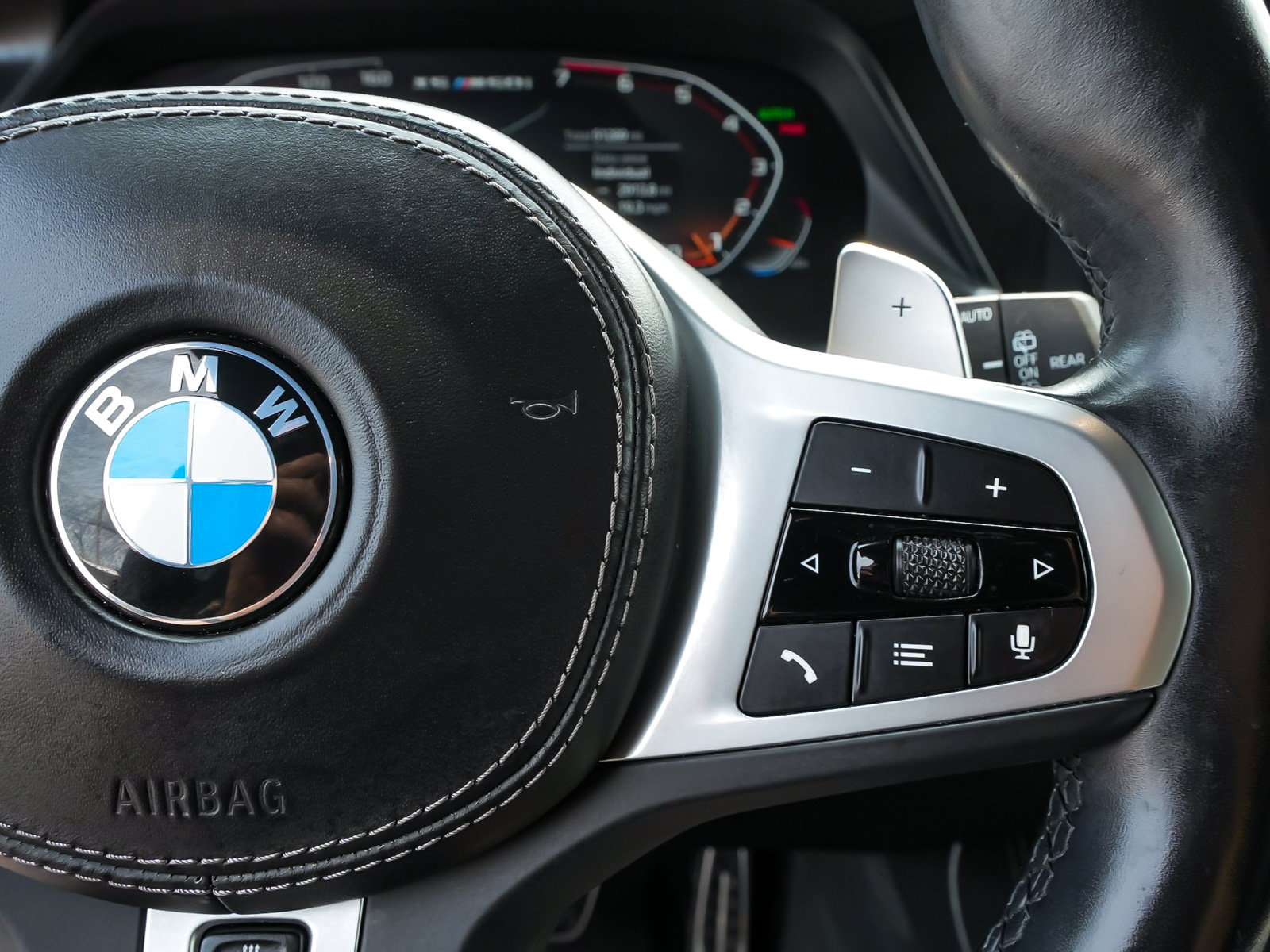 Used 2022 BMW X5 M50i w/ Executive Package AWD/4WD image 21