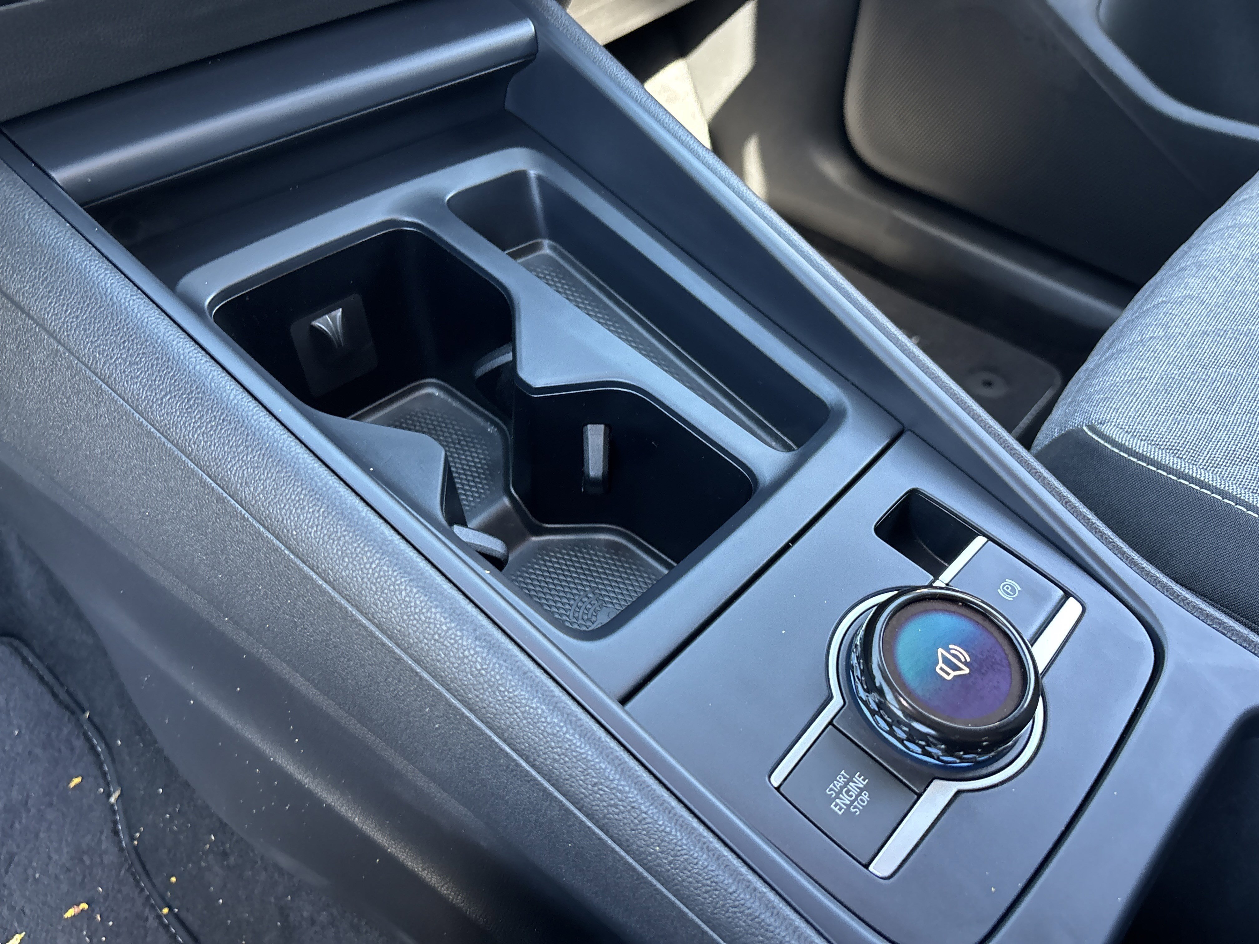 Used 2025 Volkswagen Tiguan S image 23