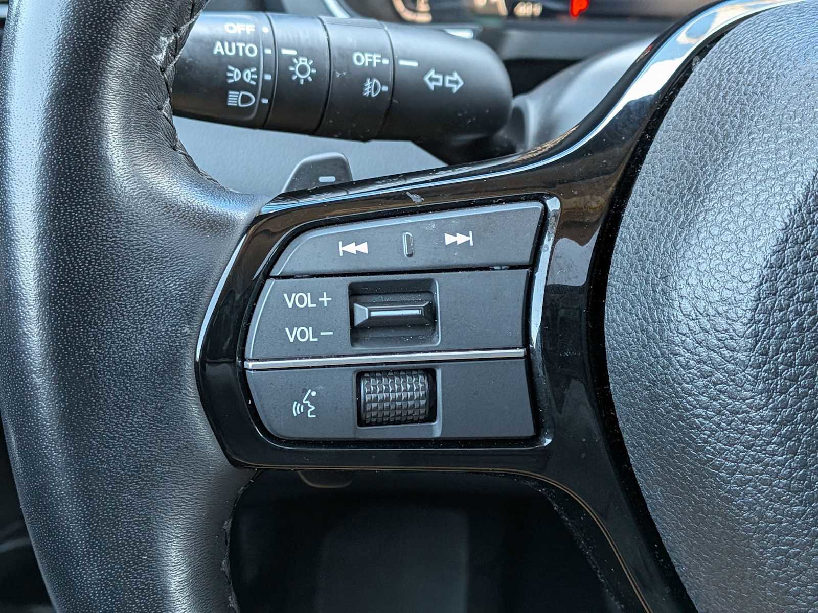 Used 2023 Honda Pilot Elite image 24