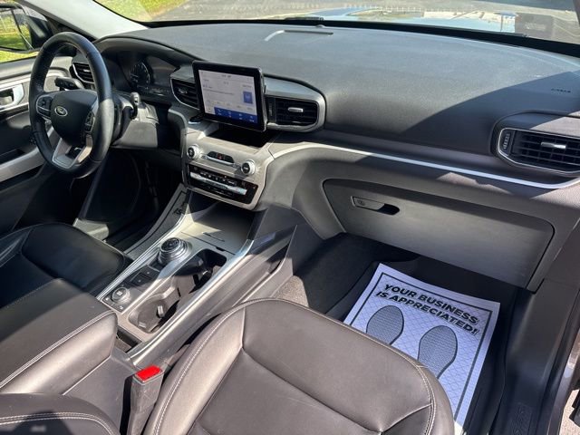 Used 2021 Ford Explorer XLT w/ Equipment Group 202A image 18