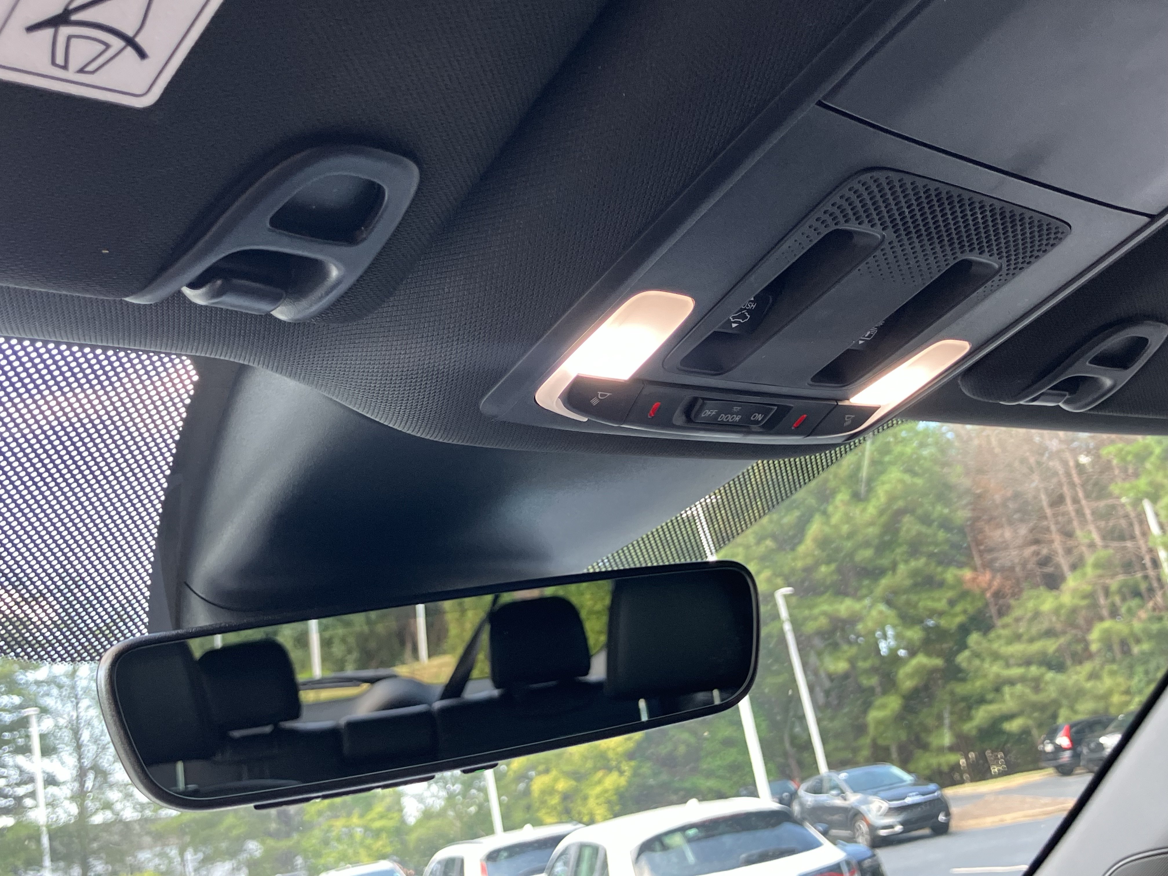 Certified 2025 Honda Pilot Black Edition image 30