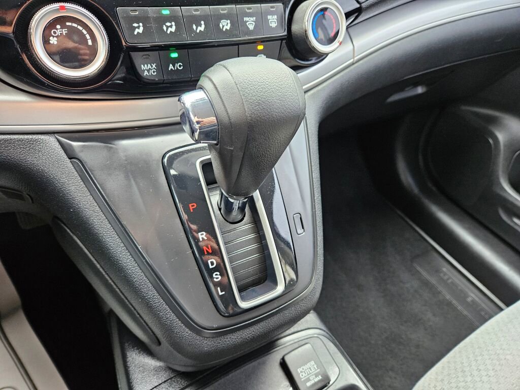 Used 2016 Honda CR-V SE image 26