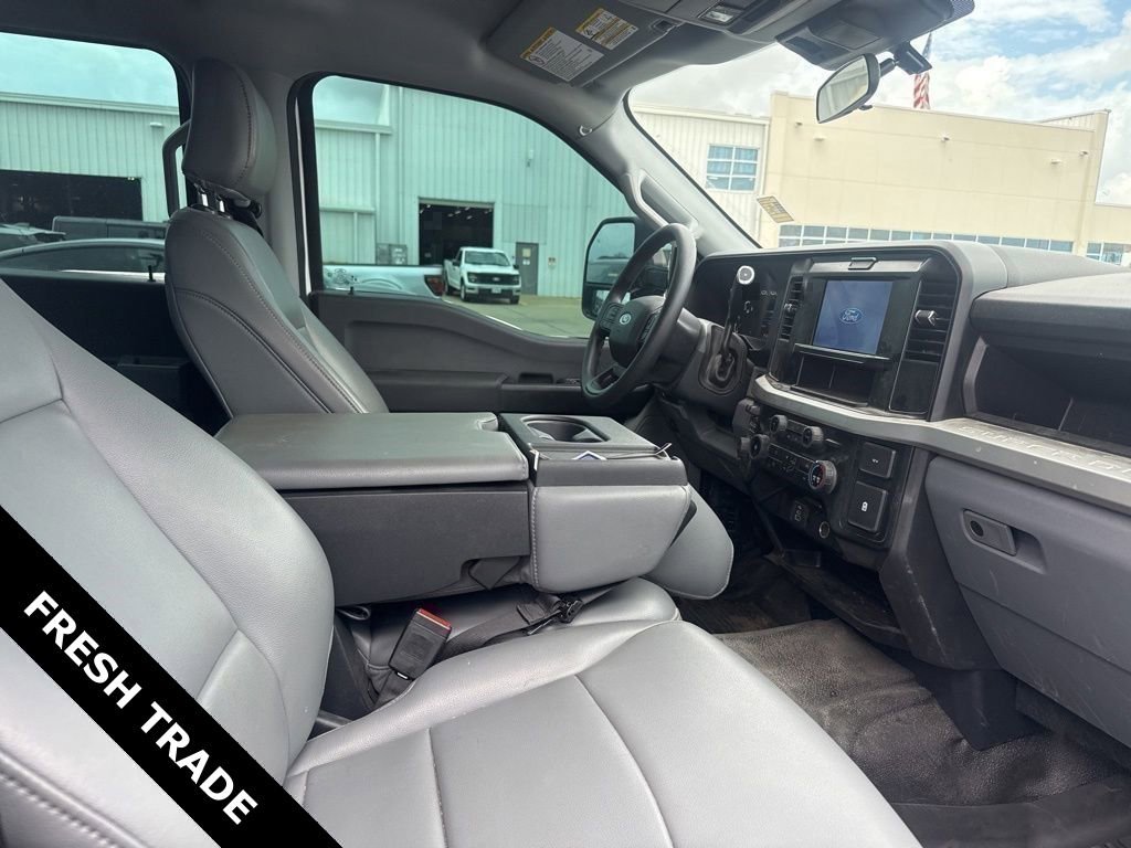 Used 2025 Ford F350 XL AWD/4WD image 7